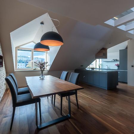 Authentic City Stay Любляна Екстер'єр фото
